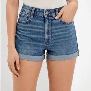 American Eagle stretch 4in shorts